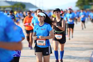 BIB: 3586, 8866
                            <button type="button" onclick="openModal(3155962)" class="btn btn-primary btn-sm float-right btn-popup" data-toggle="modal" data-target=".modal-high-quality">
                        <i class="fas fa-shopping-cart"></i> Add to Cart
                    </button>
                                            <button type="button" onclick="isThisMe(3155962, true)" class="btn btn-success btn-sm float-right btn-popup btn-isme hidden" data-toggle="tooltip" data-placement="bottom" title="นี่คือรูปของคุณใช่ไหม คลิกที่นี่เพื่อเอาเข้าอัลบั้ม">
                        <i class="fas fa-plus"></i> Add to album
                    </button>
                    <button type="button" onclick="isThisMe(3155962, false)" class="btn btn-warning btn-sm float-right btn-popup btn-isnotme hidden">
                        <i class="fas fa-ban"></i> Remove from album
                    </button>