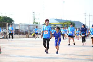 BIB: 9235
                            <button type="button" onclick="openModal(3158353)" class="btn btn-primary btn-sm float-right btn-popup" data-toggle="modal" data-target=".modal-high-quality">
                        <i class="fas fa-shopping-cart"></i> Add to Cart
                    </button>
                                            <button type="button" onclick="isThisMe(3158353, true)" class="btn btn-success btn-sm float-right btn-popup btn-isme hidden" data-toggle="tooltip" data-placement="bottom" title="นี่คือรูปของคุณใช่ไหม คลิกที่นี่เพื่อเอาเข้าอัลบั้ม">
                        <i class="fas fa-plus"></i> Add to album
                    </button>
                    <button type="button" onclick="isThisMe(3158353, false)" class="btn btn-warning btn-sm float-right btn-popup btn-isnotme hidden">
                        <i class="fas fa-ban"></i> Remove from album
                    </button>