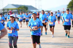 BIB: 9110
                            <button type="button" onclick="openModal(3155321)" class="btn btn-primary btn-sm float-right btn-popup" data-toggle="modal" data-target=".modal-high-quality">
                        <i class="fas fa-shopping-cart"></i> Add to Cart
                    </button>
                                            <button type="button" onclick="isThisMe(3155321, true)" class="btn btn-success btn-sm float-right btn-popup btn-isme hidden" data-toggle="tooltip" data-placement="bottom" title="นี่คือรูปของคุณใช่ไหม คลิกที่นี่เพื่อเอาเข้าอัลบั้ม">
                        <i class="fas fa-plus"></i> Add to album
                    </button>
                    <button type="button" onclick="isThisMe(3155321, false)" class="btn btn-warning btn-sm float-right btn-popup btn-isnotme hidden">
                        <i class="fas fa-ban"></i> Remove from album
                    </button>