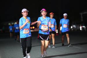 BIB: 9128
                            <button type="button" onclick="openModal(3189876)" class="btn btn-primary btn-sm float-right btn-popup" data-toggle="modal" data-target=".modal-high-quality">
                        <i class="fas fa-shopping-cart"></i> Add to Cart
                    </button>
                                            <button type="button" onclick="isThisMe(3189876, true)" class="btn btn-success btn-sm float-right btn-popup btn-isme hidden" data-toggle="tooltip" data-placement="bottom" title="นี่คือรูปของคุณใช่ไหม คลิกที่นี่เพื่อเอาเข้าอัลบั้ม">
                        <i class="fas fa-plus"></i> Add to album
                    </button>
                    <button type="button" onclick="isThisMe(3189876, false)" class="btn btn-warning btn-sm float-right btn-popup btn-isnotme hidden">
                        <i class="fas fa-ban"></i> Remove from album
                    </button>