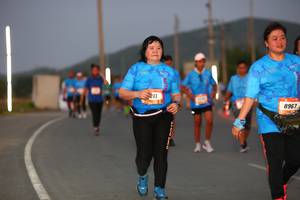 BIB: 8967
                            <button type="button" onclick="openModal(3187109)" class="btn btn-primary btn-sm float-right btn-popup" data-toggle="modal" data-target=".modal-high-quality">
                        <i class="fas fa-shopping-cart"></i> Add to Cart
                    </button>
                                            <button type="button" onclick="isThisMe(3187109, true)" class="btn btn-success btn-sm float-right btn-popup btn-isme hidden" data-toggle="tooltip" data-placement="bottom" title="นี่คือรูปของคุณใช่ไหม คลิกที่นี่เพื่อเอาเข้าอัลบั้ม">
                        <i class="fas fa-plus"></i> Add to album
                    </button>
                    <button type="button" onclick="isThisMe(3187109, false)" class="btn btn-warning btn-sm float-right btn-popup btn-isnotme hidden">
                        <i class="fas fa-ban"></i> Remove from album
                    </button>