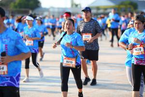 BIB: 9215
                            <button type="button" onclick="openModal(3156385)" class="btn btn-primary btn-sm float-right btn-popup" data-toggle="modal" data-target=".modal-high-quality">
                        <i class="fas fa-shopping-cart"></i> Add to Cart
                    </button>
                                            <button type="button" onclick="isThisMe(3156385, true)" class="btn btn-success btn-sm float-right btn-popup btn-isme hidden" data-toggle="tooltip" data-placement="bottom" title="นี่คือรูปของคุณใช่ไหม คลิกที่นี่เพื่อเอาเข้าอัลบั้ม">
                        <i class="fas fa-plus"></i> Add to album
                    </button>
                    <button type="button" onclick="isThisMe(3156385, false)" class="btn btn-warning btn-sm float-right btn-popup btn-isnotme hidden">
                        <i class="fas fa-ban"></i> Remove from album
                    </button>