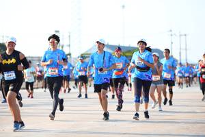 BIB: 6362, 9461, 6847
                            <button type="button" onclick="openModal(3154191)" class="btn btn-primary btn-sm float-right btn-popup" data-toggle="modal" data-target=".modal-high-quality">
                        <i class="fas fa-shopping-cart"></i> Add to Cart
                    </button>
                                            <button type="button" onclick="isThisMe(3154191, true)" class="btn btn-success btn-sm float-right btn-popup btn-isme hidden" data-toggle="tooltip" data-placement="bottom" title="นี่คือรูปของคุณใช่ไหม คลิกที่นี่เพื่อเอาเข้าอัลบั้ม">
                        <i class="fas fa-plus"></i> Add to album
                    </button>
                    <button type="button" onclick="isThisMe(3154191, false)" class="btn btn-warning btn-sm float-right btn-popup btn-isnotme hidden">
                        <i class="fas fa-ban"></i> Remove from album
                    </button>