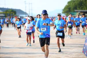 BIB: 6661
                            <button type="button" onclick="openModal(3102048)" class="btn btn-primary btn-sm float-right btn-popup" data-toggle="modal" data-target=".modal-high-quality">
                        <i class="fas fa-shopping-cart"></i> Add to Cart
                    </button>
                                            <button type="button" onclick="isThisMe(3102048, true)" class="btn btn-success btn-sm float-right btn-popup btn-isme hidden" data-toggle="tooltip" data-placement="bottom" title="นี่คือรูปของคุณใช่ไหม คลิกที่นี่เพื่อเอาเข้าอัลบั้ม">
                        <i class="fas fa-plus"></i> Add to album
                    </button>
                    <button type="button" onclick="isThisMe(3102048, false)" class="btn btn-warning btn-sm float-right btn-popup btn-isnotme hidden">
                        <i class="fas fa-ban"></i> Remove from album
                    </button>