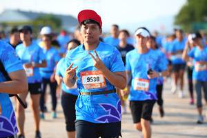 BIB: 9538
                            <button type="button" onclick="openModal(3156514)" class="btn btn-primary btn-sm float-right btn-popup" data-toggle="modal" data-target=".modal-high-quality">
                        <i class="fas fa-shopping-cart"></i> Add to Cart
                    </button>
                                            <button type="button" onclick="isThisMe(3156514, true)" class="btn btn-success btn-sm float-right btn-popup btn-isme hidden" data-toggle="tooltip" data-placement="bottom" title="นี่คือรูปของคุณใช่ไหม คลิกที่นี่เพื่อเอาเข้าอัลบั้ม">
                        <i class="fas fa-plus"></i> Add to album
                    </button>
                    <button type="button" onclick="isThisMe(3156514, false)" class="btn btn-warning btn-sm float-right btn-popup btn-isnotme hidden">
                        <i class="fas fa-ban"></i> Remove from album
                    </button>