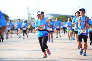 BIB: 066, 8130
                            <button type="button" onclick="openModal(3154391)" class="btn btn-primary btn-sm float-right btn-popup" data-toggle="modal" data-target=".modal-high-quality">
                        <i class="fas fa-shopping-cart"></i> Add to Cart
                    </button>
                                            <button type="button" onclick="isThisMe(3154391, true)" class="btn btn-success btn-sm float-right btn-popup btn-isme hidden" data-toggle="tooltip" data-placement="bottom" title="นี่คือรูปของคุณใช่ไหม คลิกที่นี่เพื่อเอาเข้าอัลบั้ม">
                        <i class="fas fa-plus"></i> Add to album
                    </button>
                    <button type="button" onclick="isThisMe(3154391, false)" class="btn btn-warning btn-sm float-right btn-popup btn-isnotme hidden">
                        <i class="fas fa-ban"></i> Remove from album
                    </button>