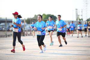 BIB: 9972
                            <button type="button" onclick="openModal(3159291)" class="btn btn-primary btn-sm float-right btn-popup" data-toggle="modal" data-target=".modal-high-quality">
                        <i class="fas fa-shopping-cart"></i> Add to Cart
                    </button>
                                            <button type="button" onclick="isThisMe(3159291, true)" class="btn btn-success btn-sm float-right btn-popup btn-isme hidden" data-toggle="tooltip" data-placement="bottom" title="นี่คือรูปของคุณใช่ไหม คลิกที่นี่เพื่อเอาเข้าอัลบั้ม">
                        <i class="fas fa-plus"></i> Add to album
                    </button>
                    <button type="button" onclick="isThisMe(3159291, false)" class="btn btn-warning btn-sm float-right btn-popup btn-isnotme hidden">
                        <i class="fas fa-ban"></i> Remove from album
                    </button>