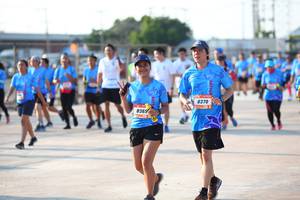 BIB: 8370, 836
                            <button type="button" onclick="openModal(3157460)" class="btn btn-primary btn-sm float-right btn-popup" data-toggle="modal" data-target=".modal-high-quality">
                        <i class="fas fa-shopping-cart"></i> Add to Cart
                    </button>
                                            <button type="button" onclick="isThisMe(3157460, true)" class="btn btn-success btn-sm float-right btn-popup btn-isme hidden" data-toggle="tooltip" data-placement="bottom" title="นี่คือรูปของคุณใช่ไหม คลิกที่นี่เพื่อเอาเข้าอัลบั้ม">
                        <i class="fas fa-plus"></i> Add to album
                    </button>
                    <button type="button" onclick="isThisMe(3157460, false)" class="btn btn-warning btn-sm float-right btn-popup btn-isnotme hidden">
                        <i class="fas fa-ban"></i> Remove from album
                    </button>