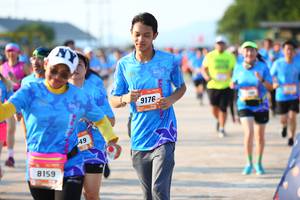 BIB: 9176, 8159
                            <button type="button" onclick="openModal(3155043)" class="btn btn-primary btn-sm float-right btn-popup" data-toggle="modal" data-target=".modal-high-quality">
                        <i class="fas fa-shopping-cart"></i> Add to Cart
                    </button>
                                            <button type="button" onclick="isThisMe(3155043, true)" class="btn btn-success btn-sm float-right btn-popup btn-isme hidden" data-toggle="tooltip" data-placement="bottom" title="นี่คือรูปของคุณใช่ไหม คลิกที่นี่เพื่อเอาเข้าอัลบั้ม">
                        <i class="fas fa-plus"></i> Add to album
                    </button>
                    <button type="button" onclick="isThisMe(3155043, false)" class="btn btn-warning btn-sm float-right btn-popup btn-isnotme hidden">
                        <i class="fas fa-ban"></i> Remove from album
                    </button>