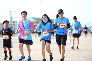 BIB: 8834, 8835, 9541, 9540
                            <button type="button" onclick="openModal(3158570)" class="btn btn-primary btn-sm float-right btn-popup" data-toggle="modal" data-target=".modal-high-quality">
                        <i class="fas fa-shopping-cart"></i> Add to Cart
                    </button>
                                            <button type="button" onclick="isThisMe(3158570, true)" class="btn btn-success btn-sm float-right btn-popup btn-isme hidden" data-toggle="tooltip" data-placement="bottom" title="นี่คือรูปของคุณใช่ไหม คลิกที่นี่เพื่อเอาเข้าอัลบั้ม">
                        <i class="fas fa-plus"></i> Add to album
                    </button>
                    <button type="button" onclick="isThisMe(3158570, false)" class="btn btn-warning btn-sm float-right btn-popup btn-isnotme hidden">
                        <i class="fas fa-ban"></i> Remove from album
                    </button>