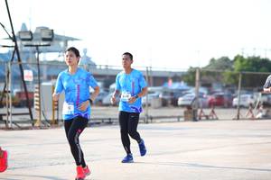 BIB: 635
                            <button type="button" onclick="openModal(3153313)" class="btn btn-primary btn-sm float-right btn-popup" data-toggle="modal" data-target=".modal-high-quality">
                        <i class="fas fa-shopping-cart"></i> Add to Cart
                    </button>
                                            <button type="button" onclick="isThisMe(3153313, true)" class="btn btn-success btn-sm float-right btn-popup btn-isme hidden" data-toggle="tooltip" data-placement="bottom" title="นี่คือรูปของคุณใช่ไหม คลิกที่นี่เพื่อเอาเข้าอัลบั้ม">
                        <i class="fas fa-plus"></i> Add to album
                    </button>
                    <button type="button" onclick="isThisMe(3153313, false)" class="btn btn-warning btn-sm float-right btn-popup btn-isnotme hidden">
                        <i class="fas fa-ban"></i> Remove from album
                    </button>