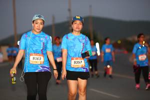 BIB: 9363, 9357
                            <button type="button" onclick="openModal(3187360)" class="btn btn-primary btn-sm float-right btn-popup" data-toggle="modal" data-target=".modal-high-quality">
                        <i class="fas fa-shopping-cart"></i> Add to Cart
                    </button>
                                            <button type="button" onclick="isThisMe(3187360, true)" class="btn btn-success btn-sm float-right btn-popup btn-isme hidden" data-toggle="tooltip" data-placement="bottom" title="นี่คือรูปของคุณใช่ไหม คลิกที่นี่เพื่อเอาเข้าอัลบั้ม">
                        <i class="fas fa-plus"></i> Add to album
                    </button>
                    <button type="button" onclick="isThisMe(3187360, false)" class="btn btn-warning btn-sm float-right btn-popup btn-isnotme hidden">
                        <i class="fas fa-ban"></i> Remove from album
                    </button>