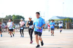 BIB: 608
                            <button type="button" onclick="openModal(3152894)" class="btn btn-primary btn-sm float-right btn-popup" data-toggle="modal" data-target=".modal-high-quality">
                        <i class="fas fa-shopping-cart"></i> Add to Cart
                    </button>
                                            <button type="button" onclick="isThisMe(3152894, true)" class="btn btn-success btn-sm float-right btn-popup btn-isme hidden" data-toggle="tooltip" data-placement="bottom" title="นี่คือรูปของคุณใช่ไหม คลิกที่นี่เพื่อเอาเข้าอัลบั้ม">
                        <i class="fas fa-plus"></i> Add to album
                    </button>
                    <button type="button" onclick="isThisMe(3152894, false)" class="btn btn-warning btn-sm float-right btn-popup btn-isnotme hidden">
                        <i class="fas fa-ban"></i> Remove from album
                    </button>