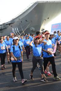 BIB: 9219
                            <button type="button" onclick="openModal(3347029)" class="btn btn-primary btn-sm float-right btn-popup" data-toggle="modal" data-target=".modal-high-quality">
                        <i class="fas fa-shopping-cart"></i> Add to Cart
                    </button>
                                            <button type="button" onclick="isThisMe(3347029, true)" class="btn btn-success btn-sm float-right btn-popup btn-isme hidden" data-toggle="tooltip" data-placement="bottom" title="นี่คือรูปของคุณใช่ไหม คลิกที่นี่เพื่อเอาเข้าอัลบั้ม">
                        <i class="fas fa-plus"></i> Add to album
                    </button>
                    <button type="button" onclick="isThisMe(3347029, false)" class="btn btn-warning btn-sm float-right btn-popup btn-isnotme hidden">
                        <i class="fas fa-ban"></i> Remove from album
                    </button>