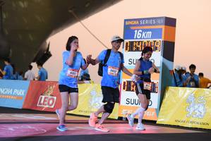 BIB: 9802, 8051
                            <button type="button" onclick="openModal(3365979)" class="btn btn-primary btn-sm float-right btn-popup" data-toggle="modal" data-target=".modal-high-quality">
                        <i class="fas fa-shopping-cart"></i> Add to Cart
                    </button>
                                            <button type="button" onclick="isThisMe(3365979, true)" class="btn btn-success btn-sm float-right btn-popup btn-isme hidden" data-toggle="tooltip" data-placement="bottom" title="นี่คือรูปของคุณใช่ไหม คลิกที่นี่เพื่อเอาเข้าอัลบั้ม">
                        <i class="fas fa-plus"></i> Add to album
                    </button>
                    <button type="button" onclick="isThisMe(3365979, false)" class="btn btn-warning btn-sm float-right btn-popup btn-isnotme hidden">
                        <i class="fas fa-ban"></i> Remove from album
                    </button>