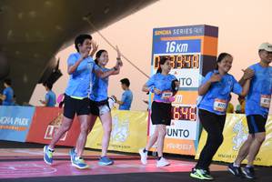 BIB: 9200
                            <button type="button" onclick="openModal(3365805)" class="btn btn-primary btn-sm float-right btn-popup" data-toggle="modal" data-target=".modal-high-quality">
                        <i class="fas fa-shopping-cart"></i> Add to Cart
                    </button>
                                            <button type="button" onclick="isThisMe(3365805, true)" class="btn btn-success btn-sm float-right btn-popup btn-isme hidden" data-toggle="tooltip" data-placement="bottom" title="นี่คือรูปของคุณใช่ไหม คลิกที่นี่เพื่อเอาเข้าอัลบั้ม">
                        <i class="fas fa-plus"></i> Add to album
                    </button>
                    <button type="button" onclick="isThisMe(3365805, false)" class="btn btn-warning btn-sm float-right btn-popup btn-isnotme hidden">
                        <i class="fas fa-ban"></i> Remove from album
                    </button>