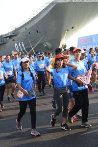 BIB: 219
                            <button type="button" onclick="openModal(3347062)" class="btn btn-primary btn-sm float-right btn-popup" data-toggle="modal" data-target=".modal-high-quality">
                        <i class="fas fa-shopping-cart"></i> Add to Cart
                    </button>
                                            <button type="button" onclick="isThisMe(3347062, true)" class="btn btn-success btn-sm float-right btn-popup btn-isme hidden" data-toggle="tooltip" data-placement="bottom" title="นี่คือรูปของคุณใช่ไหม คลิกที่นี่เพื่อเอาเข้าอัลบั้ม">
                        <i class="fas fa-plus"></i> Add to album
                    </button>
                    <button type="button" onclick="isThisMe(3347062, false)" class="btn btn-warning btn-sm float-right btn-popup btn-isnotme hidden">
                        <i class="fas fa-ban"></i> Remove from album
                    </button>