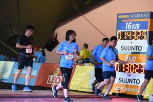 BIB: 810, 942
                            <button type="button" onclick="openModal(3367909)" class="btn btn-primary btn-sm float-right btn-popup" data-toggle="modal" data-target=".modal-high-quality">
                        <i class="fas fa-shopping-cart"></i> Add to Cart
                    </button>
                                            <button type="button" onclick="isThisMe(3367909, true)" class="btn btn-success btn-sm float-right btn-popup btn-isme hidden" data-toggle="tooltip" data-placement="bottom" title="นี่คือรูปของคุณใช่ไหม คลิกที่นี่เพื่อเอาเข้าอัลบั้ม">
                        <i class="fas fa-plus"></i> Add to album
                    </button>
                    <button type="button" onclick="isThisMe(3367909, false)" class="btn btn-warning btn-sm float-right btn-popup btn-isnotme hidden">
                        <i class="fas fa-ban"></i> Remove from album
                    </button>