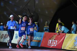 BIB: 6834, 9559, 9598
                            <button type="button" onclick="openModal(3369654)" class="btn btn-primary btn-sm float-right btn-popup" data-toggle="modal" data-target=".modal-high-quality">
                        <i class="fas fa-shopping-cart"></i> Add to Cart
                    </button>
                                            <button type="button" onclick="isThisMe(3369654, true)" class="btn btn-success btn-sm float-right btn-popup btn-isme hidden" data-toggle="tooltip" data-placement="bottom" title="นี่คือรูปของคุณใช่ไหม คลิกที่นี่เพื่อเอาเข้าอัลบั้ม">
                        <i class="fas fa-plus"></i> Add to album
                    </button>
                    <button type="button" onclick="isThisMe(3369654, false)" class="btn btn-warning btn-sm float-right btn-popup btn-isnotme hidden">
                        <i class="fas fa-ban"></i> Remove from album
                    </button>