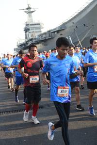 BIB: 9585, 9348
                            <button type="button" onclick="openModal(3346203)" class="btn btn-primary btn-sm float-right btn-popup" data-toggle="modal" data-target=".modal-high-quality">
                        <i class="fas fa-shopping-cart"></i> Add to Cart
                    </button>
                                            <button type="button" onclick="isThisMe(3346203, true)" class="btn btn-success btn-sm float-right btn-popup btn-isme hidden" data-toggle="tooltip" data-placement="bottom" title="นี่คือรูปของคุณใช่ไหม คลิกที่นี่เพื่อเอาเข้าอัลบั้ม">
                        <i class="fas fa-plus"></i> Add to album
                    </button>
                    <button type="button" onclick="isThisMe(3346203, false)" class="btn btn-warning btn-sm float-right btn-popup btn-isnotme hidden">
                        <i class="fas fa-ban"></i> Remove from album
                    </button>