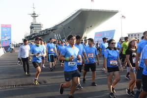 BIB: 5300
                            <button type="button" onclick="openModal(3348653)" class="btn btn-primary btn-sm float-right btn-popup" data-toggle="modal" data-target=".modal-high-quality">
                        <i class="fas fa-shopping-cart"></i> Add to Cart
                    </button>
                                            <button type="button" onclick="isThisMe(3348653, true)" class="btn btn-success btn-sm float-right btn-popup btn-isme hidden" data-toggle="tooltip" data-placement="bottom" title="นี่คือรูปของคุณใช่ไหม คลิกที่นี่เพื่อเอาเข้าอัลบั้ม">
                        <i class="fas fa-plus"></i> Add to album
                    </button>
                    <button type="button" onclick="isThisMe(3348653, false)" class="btn btn-warning btn-sm float-right btn-popup btn-isnotme hidden">
                        <i class="fas fa-ban"></i> Remove from album
                    </button>