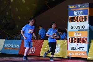 BIB: 01500, 9571
                            <button type="button" onclick="openModal(3368690)" class="btn btn-primary btn-sm float-right btn-popup" data-toggle="modal" data-target=".modal-high-quality">
                        <i class="fas fa-shopping-cart"></i> Add to Cart
                    </button>
                                            <button type="button" onclick="isThisMe(3368690, true)" class="btn btn-success btn-sm float-right btn-popup btn-isme hidden" data-toggle="tooltip" data-placement="bottom" title="นี่คือรูปของคุณใช่ไหม คลิกที่นี่เพื่อเอาเข้าอัลบั้ม">
                        <i class="fas fa-plus"></i> Add to album
                    </button>
                    <button type="button" onclick="isThisMe(3368690, false)" class="btn btn-warning btn-sm float-right btn-popup btn-isnotme hidden">
                        <i class="fas fa-ban"></i> Remove from album
                    </button>