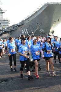 BIB: 924, 949, 9497
                            <button type="button" onclick="openModal(3348467)" class="btn btn-primary btn-sm float-right btn-popup" data-toggle="modal" data-target=".modal-high-quality">
                        <i class="fas fa-shopping-cart"></i> Add to Cart
                    </button>
                                            <button type="button" onclick="isThisMe(3348467, true)" class="btn btn-success btn-sm float-right btn-popup btn-isme hidden" data-toggle="tooltip" data-placement="bottom" title="นี่คือรูปของคุณใช่ไหม คลิกที่นี่เพื่อเอาเข้าอัลบั้ม">
                        <i class="fas fa-plus"></i> Add to album
                    </button>
                    <button type="button" onclick="isThisMe(3348467, false)" class="btn btn-warning btn-sm float-right btn-popup btn-isnotme hidden">
                        <i class="fas fa-ban"></i> Remove from album
                    </button>