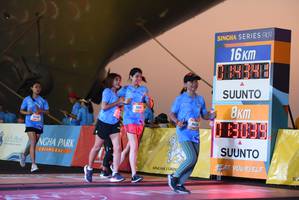 BIB: 01934, 958
                            <button type="button" onclick="openModal(3367965)" class="btn btn-primary btn-sm float-right btn-popup" data-toggle="modal" data-target=".modal-high-quality">
                        <i class="fas fa-shopping-cart"></i> Add to Cart
                    </button>
                                            <button type="button" onclick="isThisMe(3367965, true)" class="btn btn-success btn-sm float-right btn-popup btn-isme hidden" data-toggle="tooltip" data-placement="bottom" title="นี่คือรูปของคุณใช่ไหม คลิกที่นี่เพื่อเอาเข้าอัลบั้ม">
                        <i class="fas fa-plus"></i> Add to album
                    </button>
                    <button type="button" onclick="isThisMe(3367965, false)" class="btn btn-warning btn-sm float-right btn-popup btn-isnotme hidden">
                        <i class="fas fa-ban"></i> Remove from album
                    </button>