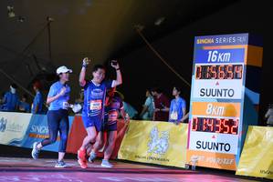 BIB: 0585, 9553
                            <button type="button" onclick="openModal(3369675)" class="btn btn-primary btn-sm float-right btn-popup" data-toggle="modal" data-target=".modal-high-quality">
                        <i class="fas fa-shopping-cart"></i> Add to Cart
                    </button>
                                            <button type="button" onclick="isThisMe(3369675, true)" class="btn btn-success btn-sm float-right btn-popup btn-isme hidden" data-toggle="tooltip" data-placement="bottom" title="นี่คือรูปของคุณใช่ไหม คลิกที่นี่เพื่อเอาเข้าอัลบั้ม">
                        <i class="fas fa-plus"></i> Add to album
                    </button>
                    <button type="button" onclick="isThisMe(3369675, false)" class="btn btn-warning btn-sm float-right btn-popup btn-isnotme hidden">
                        <i class="fas fa-ban"></i> Remove from album
                    </button>