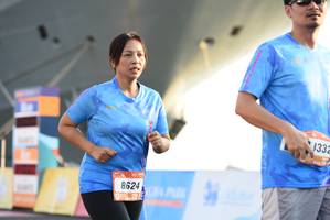 BIB: 3332, 8624
                            <button type="button" onclick="openModal(3349268)" class="btn btn-primary btn-sm float-right btn-popup" data-toggle="modal" data-target=".modal-high-quality">
                        <i class="fas fa-shopping-cart"></i> Add to Cart
                    </button>
                                            <button type="button" onclick="isThisMe(3349268, true)" class="btn btn-success btn-sm float-right btn-popup btn-isme hidden" data-toggle="tooltip" data-placement="bottom" title="นี่คือรูปของคุณใช่ไหม คลิกที่นี่เพื่อเอาเข้าอัลบั้ม">
                        <i class="fas fa-plus"></i> Add to album
                    </button>
                    <button type="button" onclick="isThisMe(3349268, false)" class="btn btn-warning btn-sm float-right btn-popup btn-isnotme hidden">
                        <i class="fas fa-ban"></i> Remove from album
                    </button>