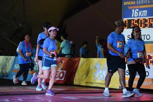 BIB: 
                            <button type="button" onclick="openModal(3368756)" class="btn btn-primary btn-sm float-right btn-popup" data-toggle="modal" data-target=".modal-high-quality">
                        <i class="fas fa-shopping-cart"></i> Add to Cart
                    </button>
                                            <button type="button" onclick="isThisMe(3368756, true)" class="btn btn-success btn-sm float-right btn-popup btn-isme hidden" data-toggle="tooltip" data-placement="bottom" title="นี่คือรูปของคุณใช่ไหม คลิกที่นี่เพื่อเอาเข้าอัลบั้ม">
                        <i class="fas fa-plus"></i> Add to album
                    </button>
                    <button type="button" onclick="isThisMe(3368756, false)" class="btn btn-warning btn-sm float-right btn-popup btn-isnotme hidden">
                        <i class="fas fa-ban"></i> Remove from album
                    </button>