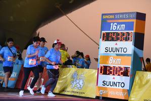 BIB: 801
                            <button type="button" onclick="openModal(3367895)" class="btn btn-primary btn-sm float-right btn-popup" data-toggle="modal" data-target=".modal-high-quality">
                        <i class="fas fa-shopping-cart"></i> Add to Cart
                    </button>
                                            <button type="button" onclick="isThisMe(3367895, true)" class="btn btn-success btn-sm float-right btn-popup btn-isme hidden" data-toggle="tooltip" data-placement="bottom" title="นี่คือรูปของคุณใช่ไหม คลิกที่นี่เพื่อเอาเข้าอัลบั้ม">
                        <i class="fas fa-plus"></i> Add to album
                    </button>
                    <button type="button" onclick="isThisMe(3367895, false)" class="btn btn-warning btn-sm float-right btn-popup btn-isnotme hidden">
                        <i class="fas fa-ban"></i> Remove from album
                    </button>