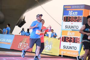 BIB: 013620
                            <button type="button" onclick="openModal(3364032)" class="btn btn-primary btn-sm float-right btn-popup" data-toggle="modal" data-target=".modal-high-quality">
                        <i class="fas fa-shopping-cart"></i> Add to Cart
                    </button>
                                            <button type="button" onclick="isThisMe(3364032, true)" class="btn btn-success btn-sm float-right btn-popup btn-isme hidden" data-toggle="tooltip" data-placement="bottom" title="นี่คือรูปของคุณใช่ไหม คลิกที่นี่เพื่อเอาเข้าอัลบั้ม">
                        <i class="fas fa-plus"></i> Add to album
                    </button>
                    <button type="button" onclick="isThisMe(3364032, false)" class="btn btn-warning btn-sm float-right btn-popup btn-isnotme hidden">
                        <i class="fas fa-ban"></i> Remove from album
                    </button>