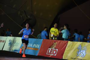 BIB: 8544
                            <button type="button" onclick="openModal(3368902)" class="btn btn-primary btn-sm float-right btn-popup" data-toggle="modal" data-target=".modal-high-quality">
                        <i class="fas fa-shopping-cart"></i> Add to Cart
                    </button>
                                            <button type="button" onclick="isThisMe(3368902, true)" class="btn btn-success btn-sm float-right btn-popup btn-isme hidden" data-toggle="tooltip" data-placement="bottom" title="นี่คือรูปของคุณใช่ไหม คลิกที่นี่เพื่อเอาเข้าอัลบั้ม">
                        <i class="fas fa-plus"></i> Add to album
                    </button>
                    <button type="button" onclick="isThisMe(3368902, false)" class="btn btn-warning btn-sm float-right btn-popup btn-isnotme hidden">
                        <i class="fas fa-ban"></i> Remove from album
                    </button>