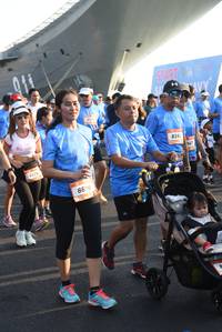 BIB: 834
                            <button type="button" onclick="openModal(3348259)" class="btn btn-primary btn-sm float-right btn-popup" data-toggle="modal" data-target=".modal-high-quality">
                        <i class="fas fa-shopping-cart"></i> Add to Cart
                    </button>
                                            <button type="button" onclick="isThisMe(3348259, true)" class="btn btn-success btn-sm float-right btn-popup btn-isme hidden" data-toggle="tooltip" data-placement="bottom" title="นี่คือรูปของคุณใช่ไหม คลิกที่นี่เพื่อเอาเข้าอัลบั้ม">
                        <i class="fas fa-plus"></i> Add to album
                    </button>
                    <button type="button" onclick="isThisMe(3348259, false)" class="btn btn-warning btn-sm float-right btn-popup btn-isnotme hidden">
                        <i class="fas fa-ban"></i> Remove from album
                    </button>