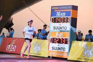 BIB: 939
                            <button type="button" onclick="openModal(3366133)" class="btn btn-primary btn-sm float-right btn-popup" data-toggle="modal" data-target=".modal-high-quality">
                        <i class="fas fa-shopping-cart"></i> Add to Cart
                    </button>
                                            <button type="button" onclick="isThisMe(3366133, true)" class="btn btn-success btn-sm float-right btn-popup btn-isme hidden" data-toggle="tooltip" data-placement="bottom" title="นี่คือรูปของคุณใช่ไหม คลิกที่นี่เพื่อเอาเข้าอัลบั้ม">
                        <i class="fas fa-plus"></i> Add to album
                    </button>
                    <button type="button" onclick="isThisMe(3366133, false)" class="btn btn-warning btn-sm float-right btn-popup btn-isnotme hidden">
                        <i class="fas fa-ban"></i> Remove from album
                    </button>