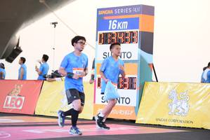 BIB: 033
                            <button type="button" onclick="openModal(3362862)" class="btn btn-primary btn-sm float-right btn-popup" data-toggle="modal" data-target=".modal-high-quality">
                        <i class="fas fa-shopping-cart"></i> Add to Cart
                    </button>
                                            <button type="button" onclick="isThisMe(3362862, true)" class="btn btn-success btn-sm float-right btn-popup btn-isme hidden" data-toggle="tooltip" data-placement="bottom" title="นี่คือรูปของคุณใช่ไหม คลิกที่นี่เพื่อเอาเข้าอัลบั้ม">
                        <i class="fas fa-plus"></i> Add to album
                    </button>
                    <button type="button" onclick="isThisMe(3362862, false)" class="btn btn-warning btn-sm float-right btn-popup btn-isnotme hidden">
                        <i class="fas fa-ban"></i> Remove from album
                    </button>