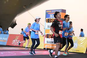 BIB: 8395
                            <button type="button" onclick="openModal(3364205)" class="btn btn-primary btn-sm float-right btn-popup" data-toggle="modal" data-target=".modal-high-quality">
                        <i class="fas fa-shopping-cart"></i> Add to Cart
                    </button>
                                            <button type="button" onclick="isThisMe(3364205, true)" class="btn btn-success btn-sm float-right btn-popup btn-isme hidden" data-toggle="tooltip" data-placement="bottom" title="นี่คือรูปของคุณใช่ไหม คลิกที่นี่เพื่อเอาเข้าอัลบั้ม">
                        <i class="fas fa-plus"></i> Add to album
                    </button>
                    <button type="button" onclick="isThisMe(3364205, false)" class="btn btn-warning btn-sm float-right btn-popup btn-isnotme hidden">
                        <i class="fas fa-ban"></i> Remove from album
                    </button>