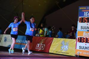 BIB: 8909, 8908
                            <button type="button" onclick="openModal(3368824)" class="btn btn-primary btn-sm float-right btn-popup" data-toggle="modal" data-target=".modal-high-quality">
                        <i class="fas fa-shopping-cart"></i> Add to Cart
                    </button>
                                            <button type="button" onclick="isThisMe(3368824, true)" class="btn btn-success btn-sm float-right btn-popup btn-isme hidden" data-toggle="tooltip" data-placement="bottom" title="นี่คือรูปของคุณใช่ไหม คลิกที่นี่เพื่อเอาเข้าอัลบั้ม">
                        <i class="fas fa-plus"></i> Add to album
                    </button>
                    <button type="button" onclick="isThisMe(3368824, false)" class="btn btn-warning btn-sm float-right btn-popup btn-isnotme hidden">
                        <i class="fas fa-ban"></i> Remove from album
                    </button>