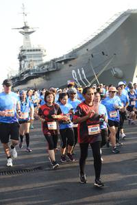 BIB: 949, 9350
                            <button type="button" onclick="openModal(3346055)" class="btn btn-primary btn-sm float-right btn-popup" data-toggle="modal" data-target=".modal-high-quality">
                        <i class="fas fa-shopping-cart"></i> Add to Cart
                    </button>
                                            <button type="button" onclick="isThisMe(3346055, true)" class="btn btn-success btn-sm float-right btn-popup btn-isme hidden" data-toggle="tooltip" data-placement="bottom" title="นี่คือรูปของคุณใช่ไหม คลิกที่นี่เพื่อเอาเข้าอัลบั้ม">
                        <i class="fas fa-plus"></i> Add to album
                    </button>
                    <button type="button" onclick="isThisMe(3346055, false)" class="btn btn-warning btn-sm float-right btn-popup btn-isnotme hidden">
                        <i class="fas fa-ban"></i> Remove from album
                    </button>