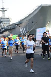 BIB: 5615
                            <button type="button" onclick="openModal(3345347)" class="btn btn-primary btn-sm float-right btn-popup" data-toggle="modal" data-target=".modal-high-quality">
                        <i class="fas fa-shopping-cart"></i> Add to Cart
                    </button>
                                            <button type="button" onclick="isThisMe(3345347, true)" class="btn btn-success btn-sm float-right btn-popup btn-isme hidden" data-toggle="tooltip" data-placement="bottom" title="นี่คือรูปของคุณใช่ไหม คลิกที่นี่เพื่อเอาเข้าอัลบั้ม">
                        <i class="fas fa-plus"></i> Add to album
                    </button>
                    <button type="button" onclick="isThisMe(3345347, false)" class="btn btn-warning btn-sm float-right btn-popup btn-isnotme hidden">
                        <i class="fas fa-ban"></i> Remove from album
                    </button>