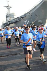 BIB: 818
                            <button type="button" onclick="openModal(3346284)" class="btn btn-primary btn-sm float-right btn-popup" data-toggle="modal" data-target=".modal-high-quality">
                        <i class="fas fa-shopping-cart"></i> Add to Cart
                    </button>
                                            <button type="button" onclick="isThisMe(3346284, true)" class="btn btn-success btn-sm float-right btn-popup btn-isme hidden" data-toggle="tooltip" data-placement="bottom" title="นี่คือรูปของคุณใช่ไหม คลิกที่นี่เพื่อเอาเข้าอัลบั้ม">
                        <i class="fas fa-plus"></i> Add to album
                    </button>
                    <button type="button" onclick="isThisMe(3346284, false)" class="btn btn-warning btn-sm float-right btn-popup btn-isnotme hidden">
                        <i class="fas fa-ban"></i> Remove from album
                    </button>