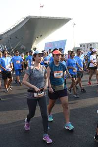 BIB: 9183
                            <button type="button" onclick="openModal(3348576)" class="btn btn-primary btn-sm float-right btn-popup" data-toggle="modal" data-target=".modal-high-quality">
                        <i class="fas fa-shopping-cart"></i> Add to Cart
                    </button>
                                            <button type="button" onclick="isThisMe(3348576, true)" class="btn btn-success btn-sm float-right btn-popup btn-isme hidden" data-toggle="tooltip" data-placement="bottom" title="นี่คือรูปของคุณใช่ไหม คลิกที่นี่เพื่อเอาเข้าอัลบั้ม">
                        <i class="fas fa-plus"></i> Add to album
                    </button>
                    <button type="button" onclick="isThisMe(3348576, false)" class="btn btn-warning btn-sm float-right btn-popup btn-isnotme hidden">
                        <i class="fas fa-ban"></i> Remove from album
                    </button>