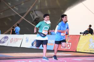 BIB: 
                            <button type="button" onclick="openModal(3363426)" class="btn btn-primary btn-sm float-right btn-popup" data-toggle="modal" data-target=".modal-high-quality">
                        <i class="fas fa-shopping-cart"></i> Add to Cart
                    </button>
                                            <button type="button" onclick="isThisMe(3363426, true)" class="btn btn-success btn-sm float-right btn-popup btn-isme hidden" data-toggle="tooltip" data-placement="bottom" title="นี่คือรูปของคุณใช่ไหม คลิกที่นี่เพื่อเอาเข้าอัลบั้ม">
                        <i class="fas fa-plus"></i> Add to album
                    </button>
                    <button type="button" onclick="isThisMe(3363426, false)" class="btn btn-warning btn-sm float-right btn-popup btn-isnotme hidden">
                        <i class="fas fa-ban"></i> Remove from album
                    </button>