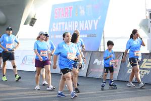 BIB: 958, 8635, 8180
                            <button type="button" onclick="openModal(3349037)" class="btn btn-primary btn-sm float-right btn-popup" data-toggle="modal" data-target=".modal-high-quality">
                        <i class="fas fa-shopping-cart"></i> Add to Cart
                    </button>
                                            <button type="button" onclick="isThisMe(3349037, true)" class="btn btn-success btn-sm float-right btn-popup btn-isme hidden" data-toggle="tooltip" data-placement="bottom" title="นี่คือรูปของคุณใช่ไหม คลิกที่นี่เพื่อเอาเข้าอัลบั้ม">
                        <i class="fas fa-plus"></i> Add to album
                    </button>
                    <button type="button" onclick="isThisMe(3349037, false)" class="btn btn-warning btn-sm float-right btn-popup btn-isnotme hidden">
                        <i class="fas fa-ban"></i> Remove from album
                    </button>