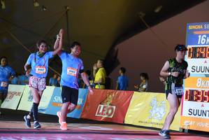 BIB: 9463, 9462
                            <button type="button" onclick="openModal(3368594)" class="btn btn-primary btn-sm float-right btn-popup" data-toggle="modal" data-target=".modal-high-quality">
                        <i class="fas fa-shopping-cart"></i> Add to Cart
                    </button>
                                            <button type="button" onclick="isThisMe(3368594, true)" class="btn btn-success btn-sm float-right btn-popup btn-isme hidden" data-toggle="tooltip" data-placement="bottom" title="นี่คือรูปของคุณใช่ไหม คลิกที่นี่เพื่อเอาเข้าอัลบั้ม">
                        <i class="fas fa-plus"></i> Add to album
                    </button>
                    <button type="button" onclick="isThisMe(3368594, false)" class="btn btn-warning btn-sm float-right btn-popup btn-isnotme hidden">
                        <i class="fas fa-ban"></i> Remove from album
                    </button>