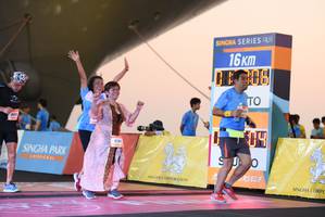 BIB: 546, 558
                            <button type="button" onclick="openModal(3365423)" class="btn btn-primary btn-sm float-right btn-popup" data-toggle="modal" data-target=".modal-high-quality">
                        <i class="fas fa-shopping-cart"></i> Add to Cart
                    </button>
                                            <button type="button" onclick="isThisMe(3365423, true)" class="btn btn-success btn-sm float-right btn-popup btn-isme hidden" data-toggle="tooltip" data-placement="bottom" title="นี่คือรูปของคุณใช่ไหม คลิกที่นี่เพื่อเอาเข้าอัลบั้ม">
                        <i class="fas fa-plus"></i> Add to album
                    </button>
                    <button type="button" onclick="isThisMe(3365423, false)" class="btn btn-warning btn-sm float-right btn-popup btn-isnotme hidden">
                        <i class="fas fa-ban"></i> Remove from album
                    </button>