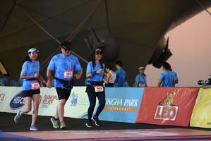 BIB: 910, 891
                            <button type="button" onclick="openModal(3366510)" class="btn btn-primary btn-sm float-right btn-popup" data-toggle="modal" data-target=".modal-high-quality">
                        <i class="fas fa-shopping-cart"></i> Add to Cart
                    </button>
                                            <button type="button" onclick="isThisMe(3366510, true)" class="btn btn-success btn-sm float-right btn-popup btn-isme hidden" data-toggle="tooltip" data-placement="bottom" title="นี่คือรูปของคุณใช่ไหม คลิกที่นี่เพื่อเอาเข้าอัลบั้ม">
                        <i class="fas fa-plus"></i> Add to album
                    </button>
                    <button type="button" onclick="isThisMe(3366510, false)" class="btn btn-warning btn-sm float-right btn-popup btn-isnotme hidden">
                        <i class="fas fa-ban"></i> Remove from album
                    </button>