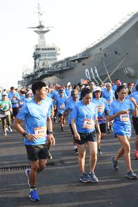 BIB: 9455, 9457, 8186
                            <button type="button" onclick="openModal(3346543)" class="btn btn-primary btn-sm float-right btn-popup" data-toggle="modal" data-target=".modal-high-quality">
                        <i class="fas fa-shopping-cart"></i> Add to Cart
                    </button>
                                            <button type="button" onclick="isThisMe(3346543, true)" class="btn btn-success btn-sm float-right btn-popup btn-isme hidden" data-toggle="tooltip" data-placement="bottom" title="นี่คือรูปของคุณใช่ไหม คลิกที่นี่เพื่อเอาเข้าอัลบั้ม">
                        <i class="fas fa-plus"></i> Add to album
                    </button>
                    <button type="button" onclick="isThisMe(3346543, false)" class="btn btn-warning btn-sm float-right btn-popup btn-isnotme hidden">
                        <i class="fas fa-ban"></i> Remove from album
                    </button>