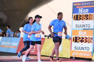 BIB: 3638, 9335
                            <button type="button" onclick="openModal(3364143)" class="btn btn-primary btn-sm float-right btn-popup" data-toggle="modal" data-target=".modal-high-quality">
                        <i class="fas fa-shopping-cart"></i> Add to Cart
                    </button>
                                            <button type="button" onclick="isThisMe(3364143, true)" class="btn btn-success btn-sm float-right btn-popup btn-isme hidden" data-toggle="tooltip" data-placement="bottom" title="นี่คือรูปของคุณใช่ไหม คลิกที่นี่เพื่อเอาเข้าอัลบั้ม">
                        <i class="fas fa-plus"></i> Add to album
                    </button>
                    <button type="button" onclick="isThisMe(3364143, false)" class="btn btn-warning btn-sm float-right btn-popup btn-isnotme hidden">
                        <i class="fas fa-ban"></i> Remove from album
                    </button>